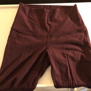 Lululemon leggings *cotton* wonder under crop